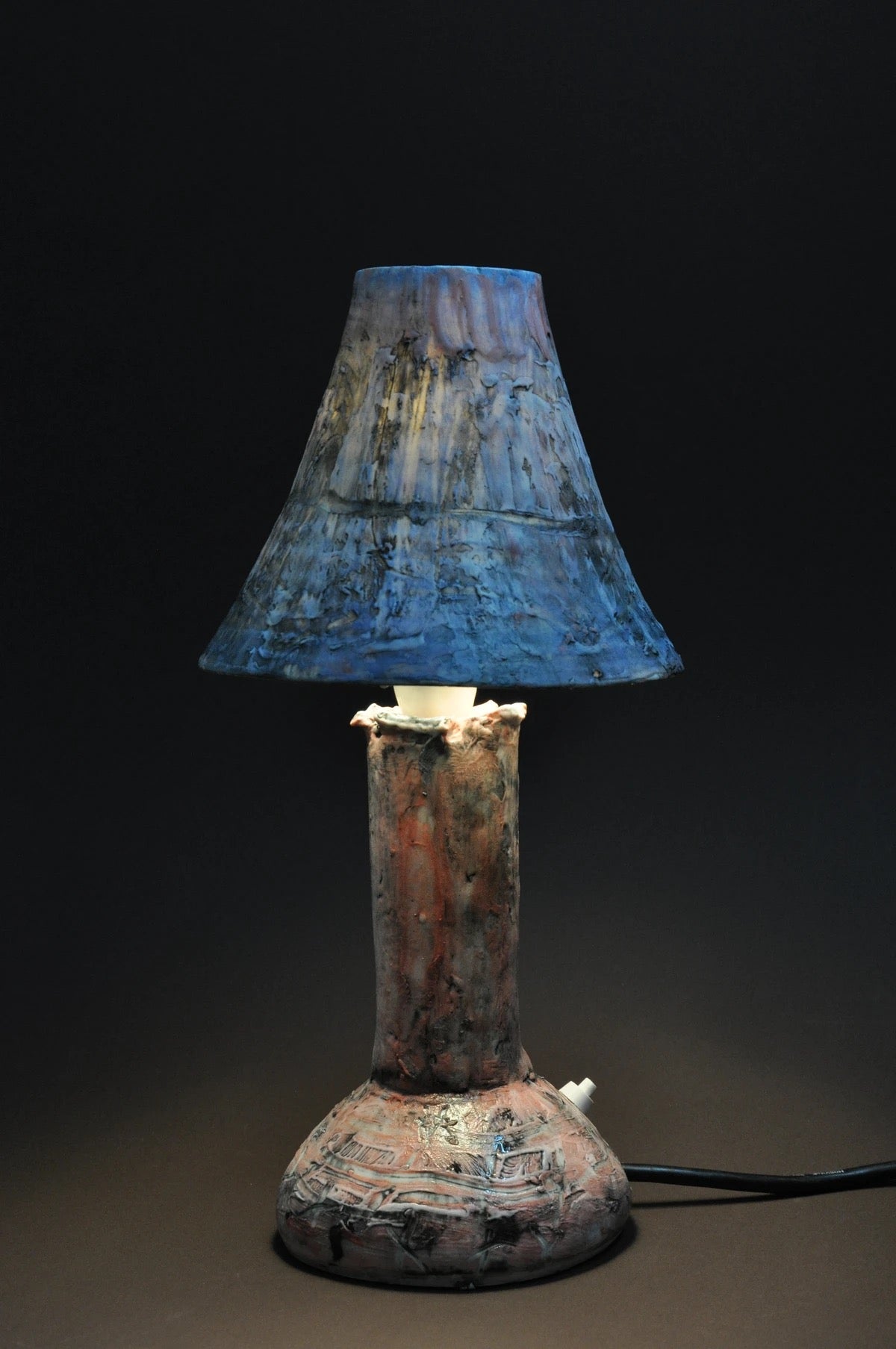 Big cake lamp