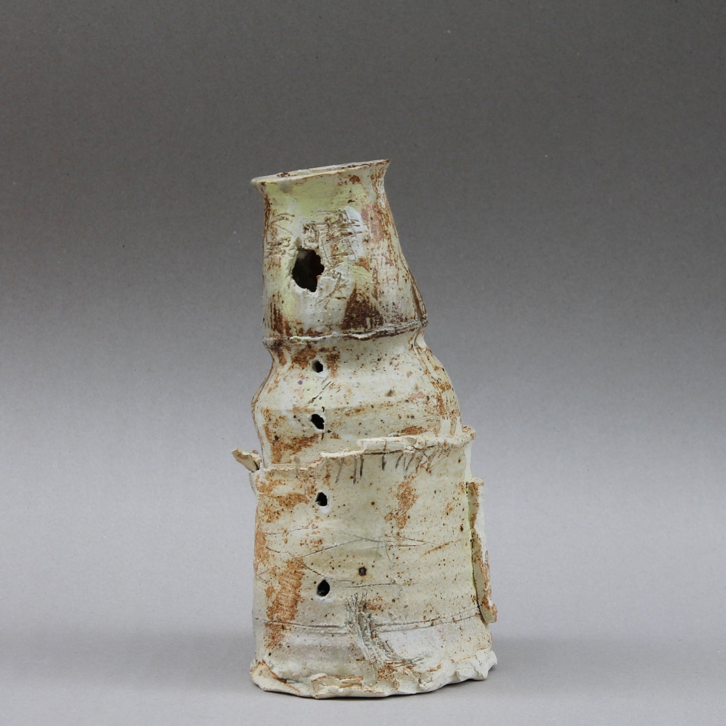 Barney Vase