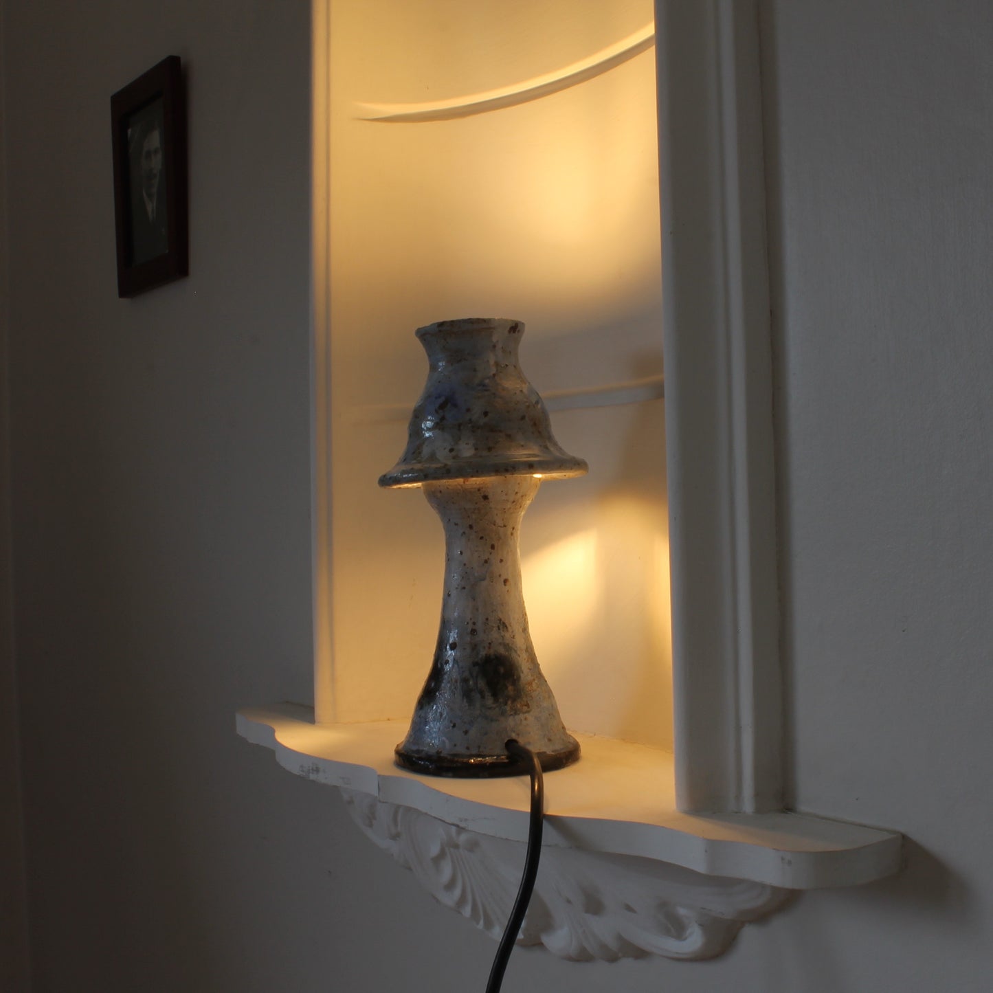 Lamp F