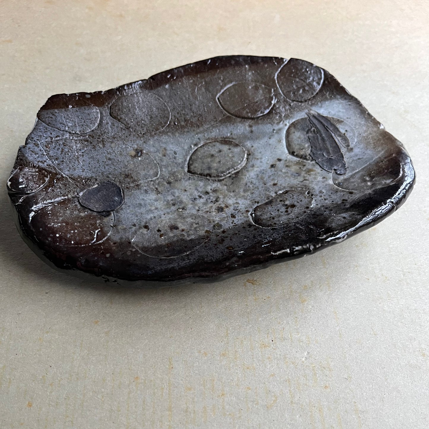 Brown Plate with pattern 2