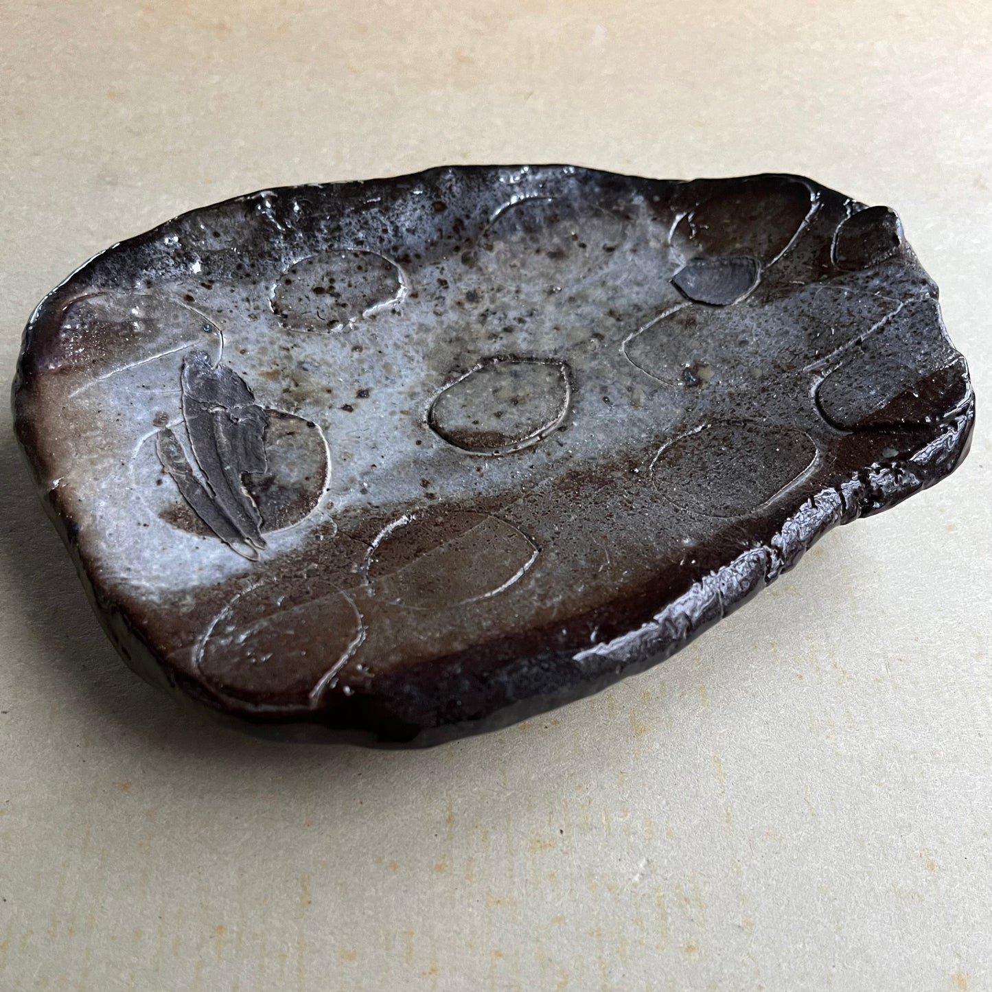 Brown Plate with pattern 2