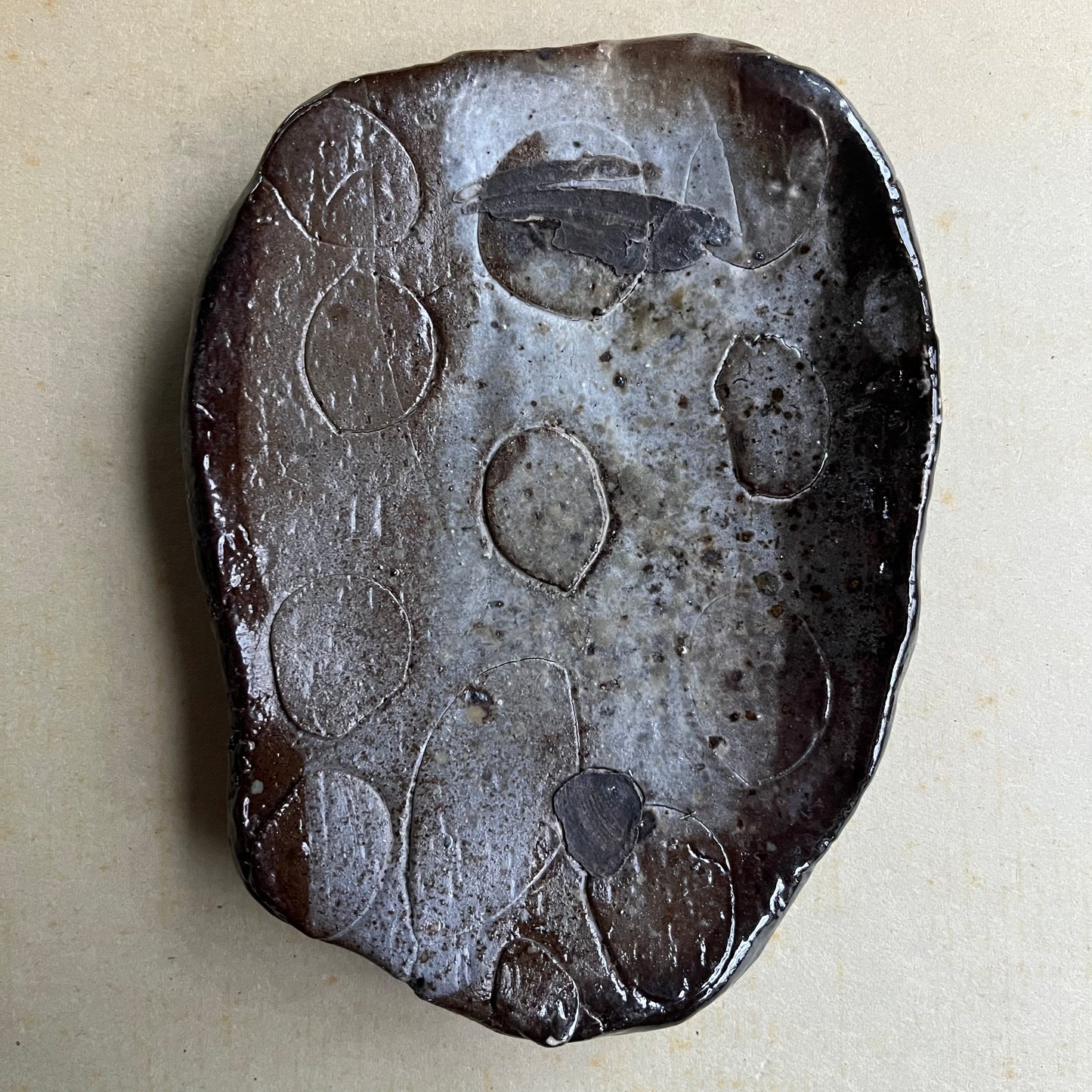 Brown Plate with pattern 2