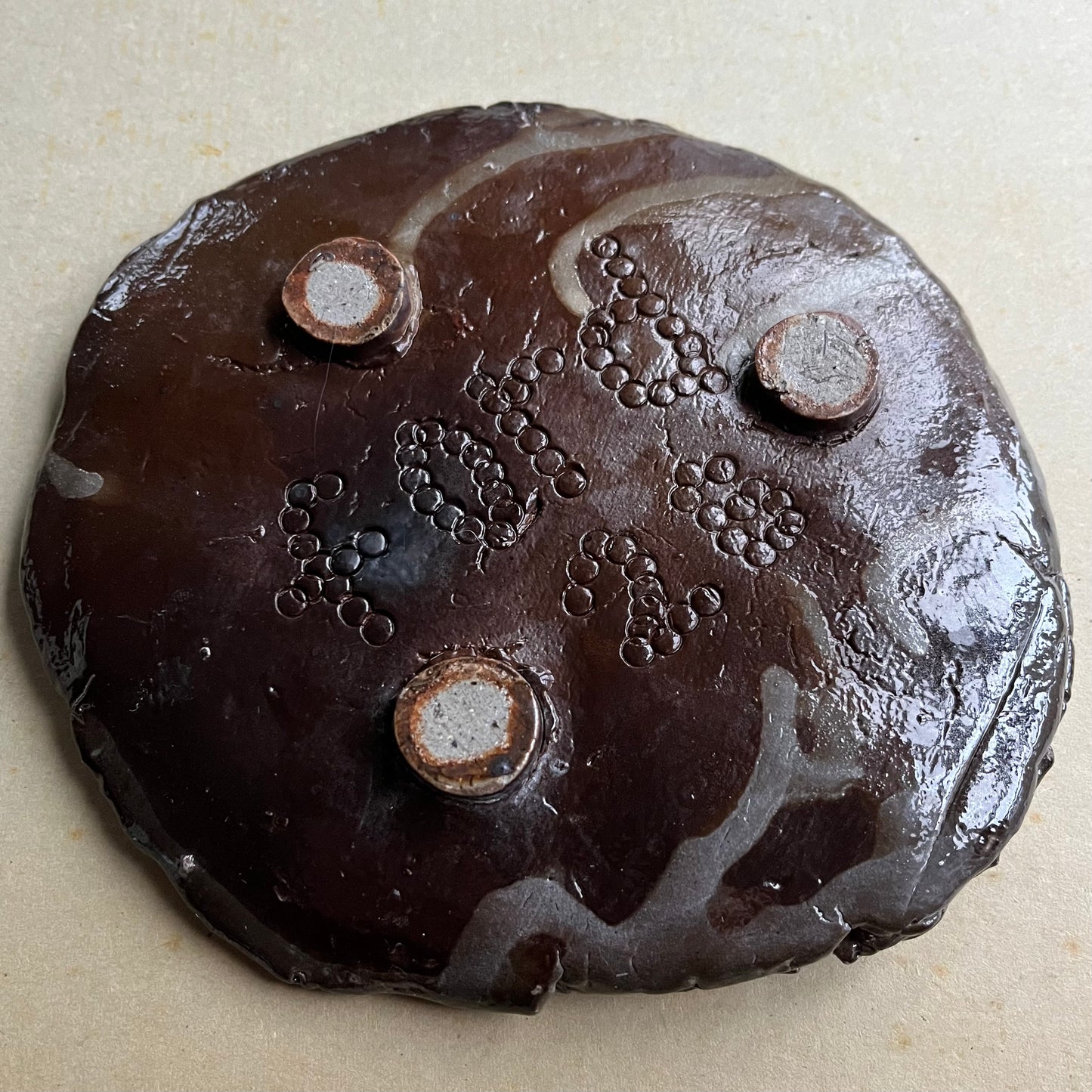 Brown Plate with pattern