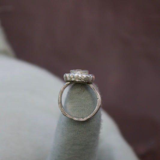 Mother's pound cake ring