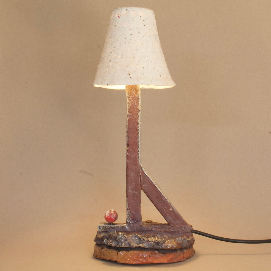 DOWNDOWNDOWN LAMP